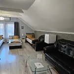 B&B Borostyan Szallashely 3*