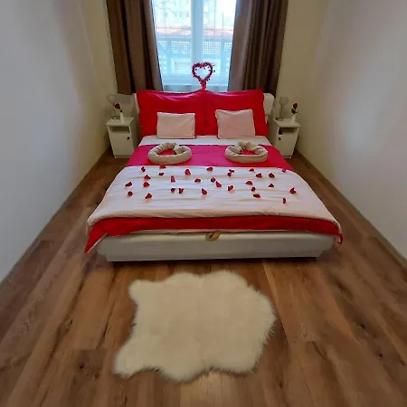 Borostyán Panzió Debrecen
