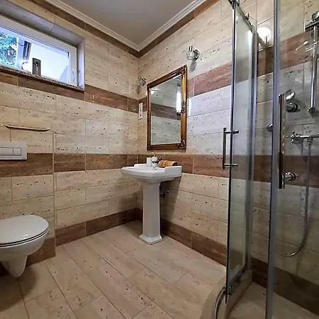 Borostyán Panzió 3*