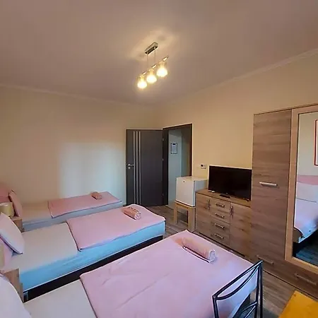 Oda ve Kahvaltı Borostyan Szallashely 3*