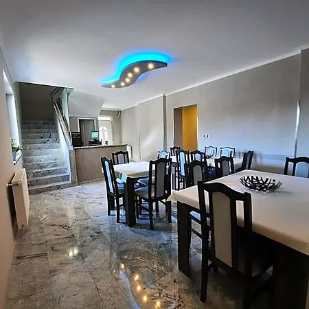 Borostyán Panzió Debrecen