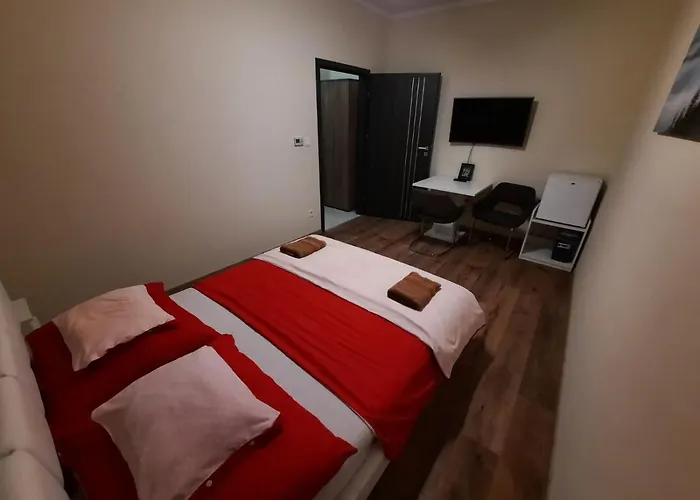 Borostyan Panzio Nocleg ze śniadaniem 3*