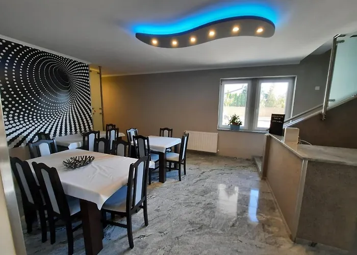 Borostyan Szallashely 3*