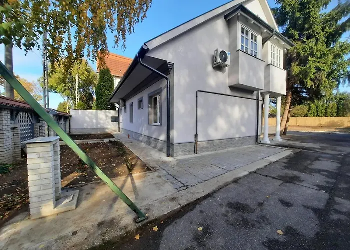 Bed and breakfast Borostyán Szálláshely