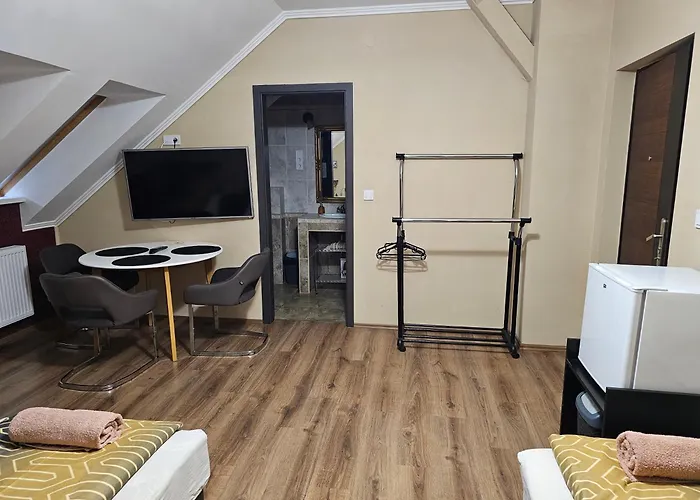 Borostyán Szálláshely Bed and breakfast